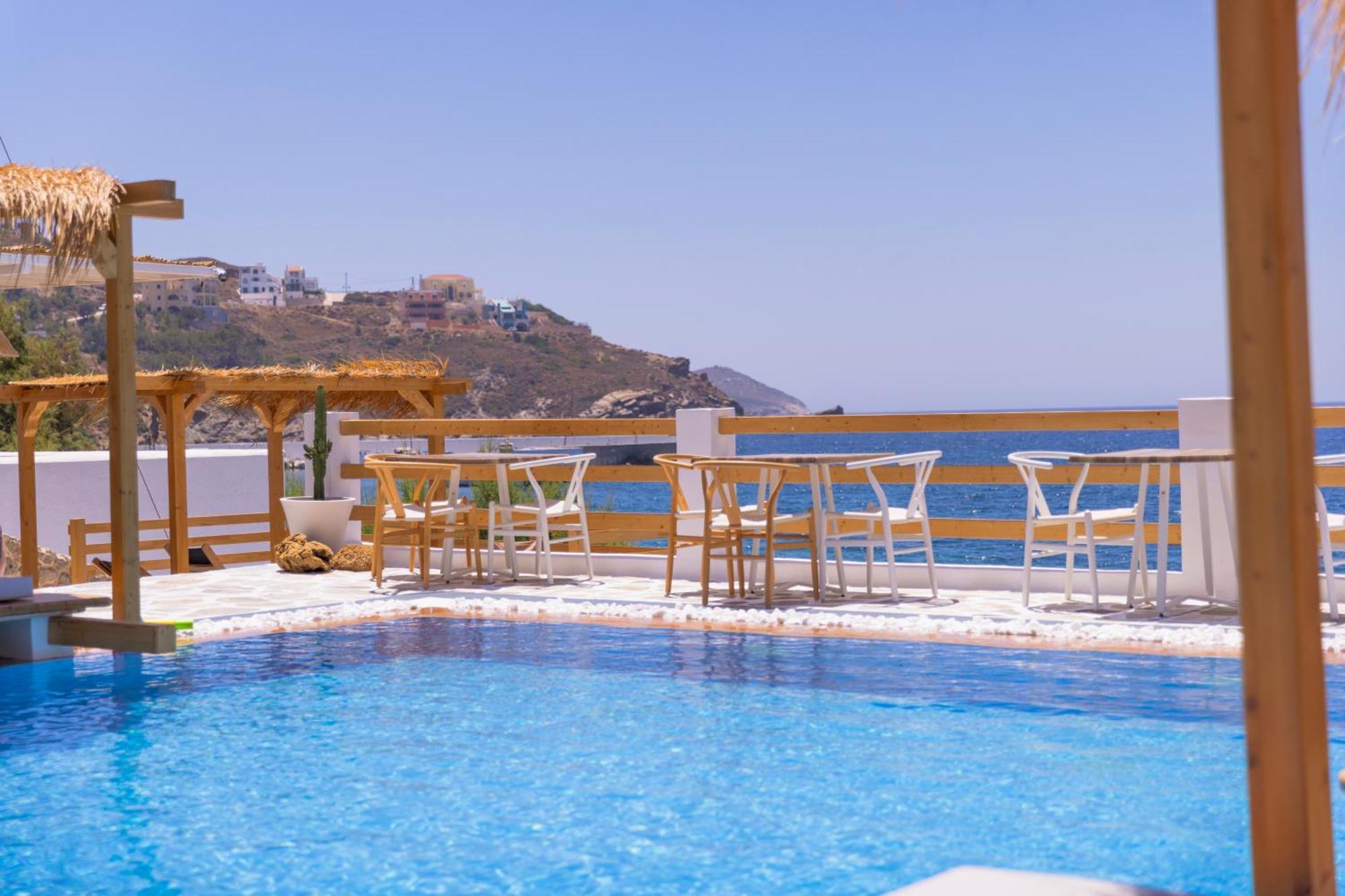 Spongia Hotel Suites & Spa Myrties Esterno foto