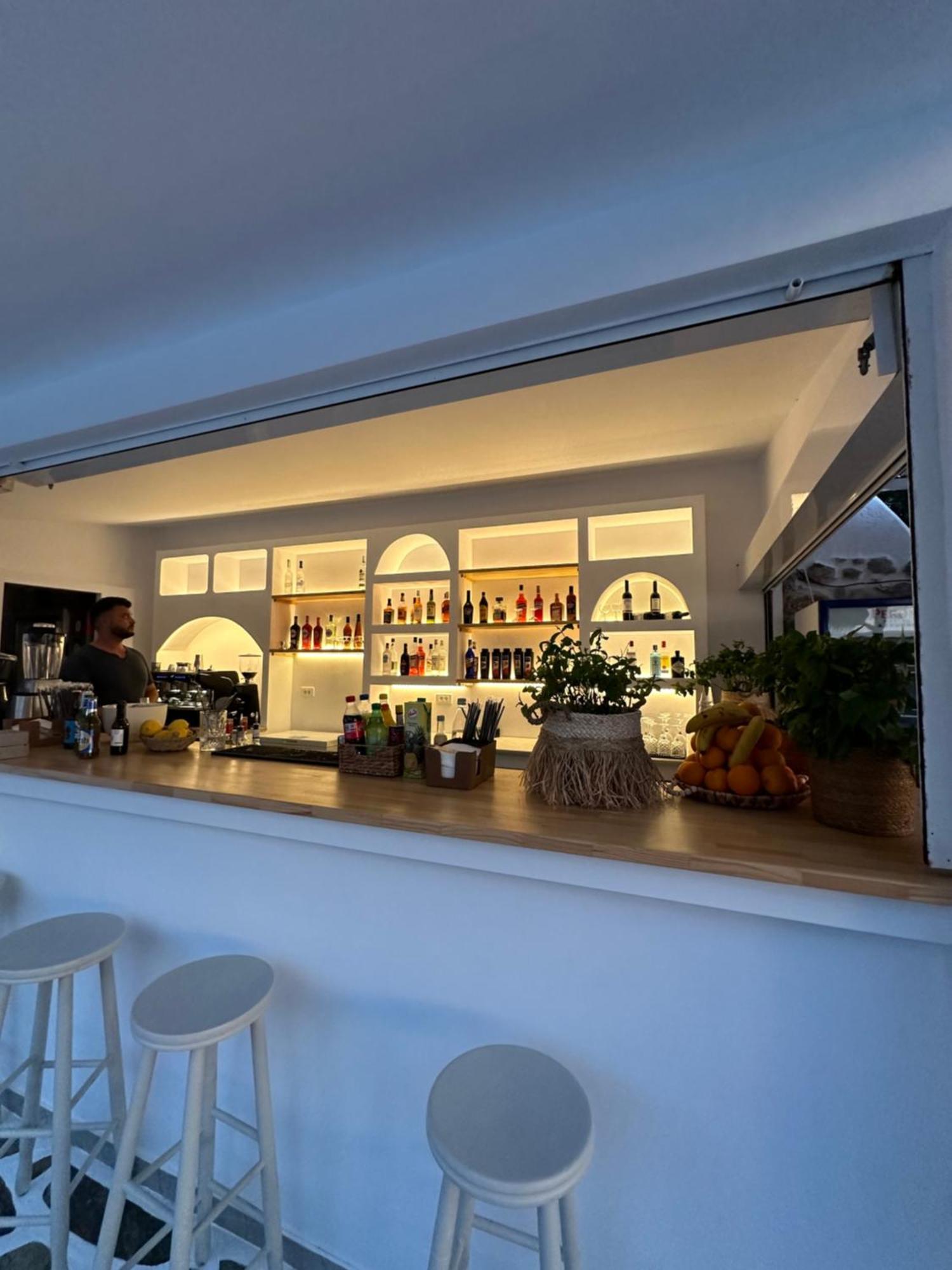 Spongia Hotel Suites & Spa Myrties Esterno foto