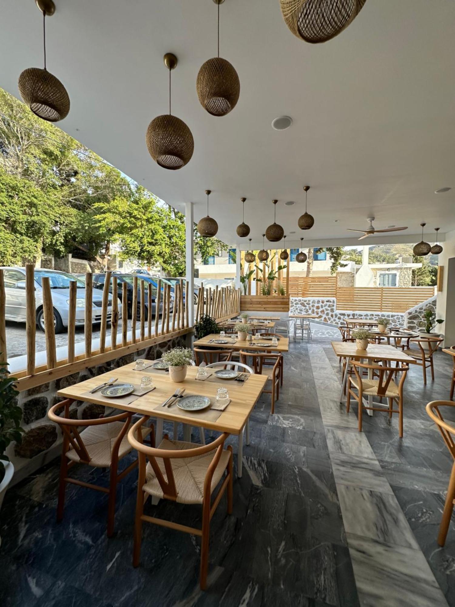 Spongia Hotel Suites & Spa Myrties Esterno foto
