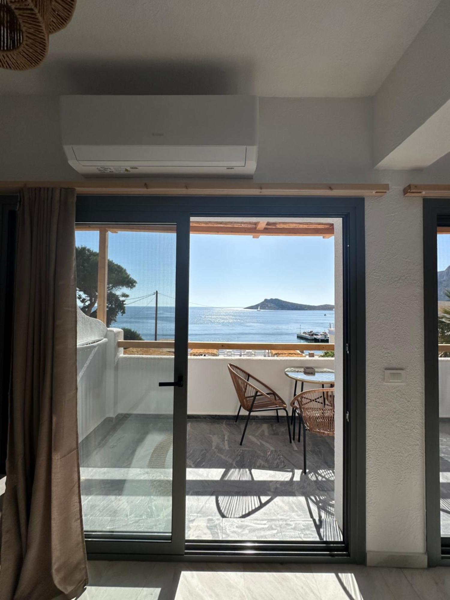Spongia Hotel Suites & Spa Myrties Esterno foto