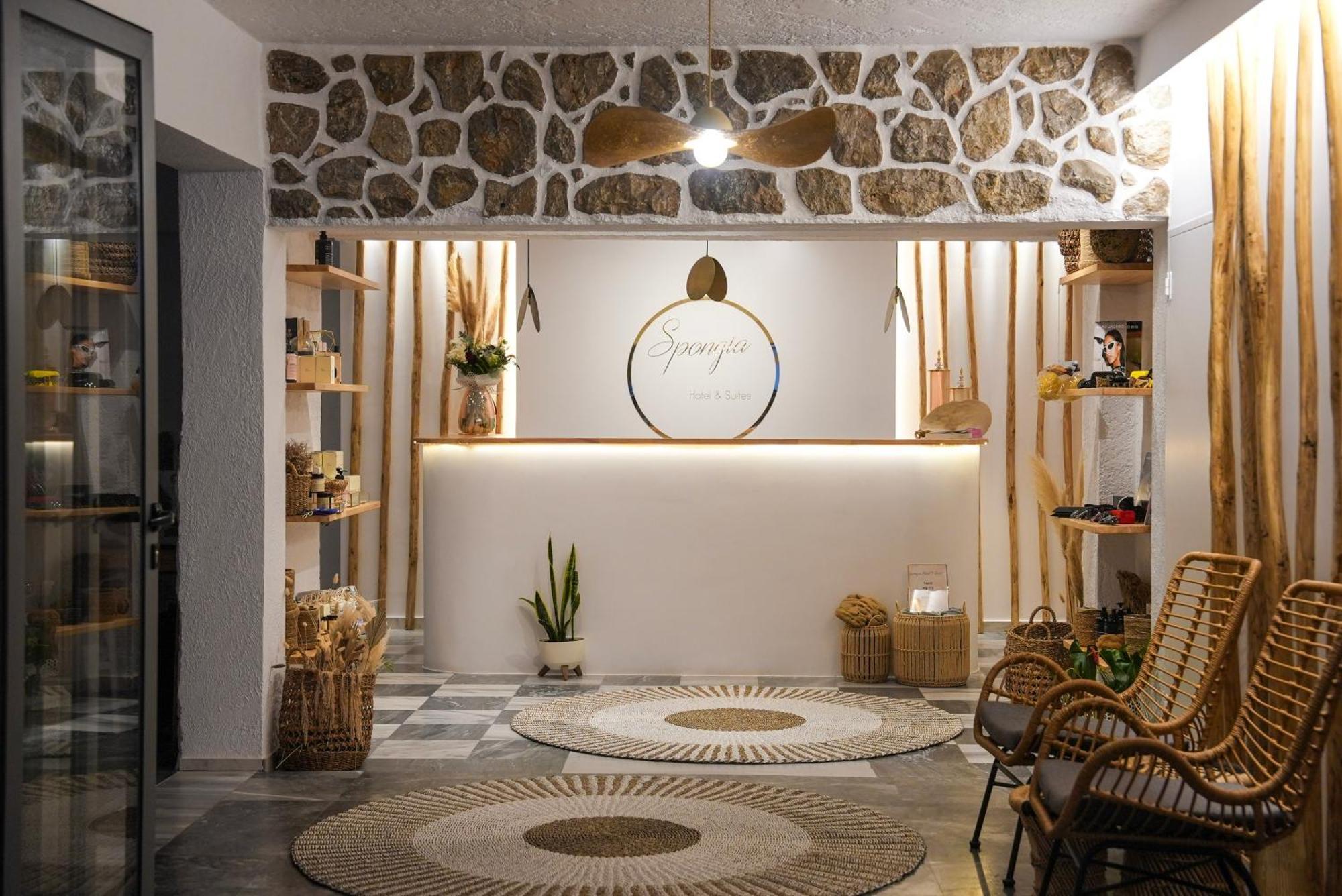 Spongia Hotel Suites & Spa Myrties Esterno foto