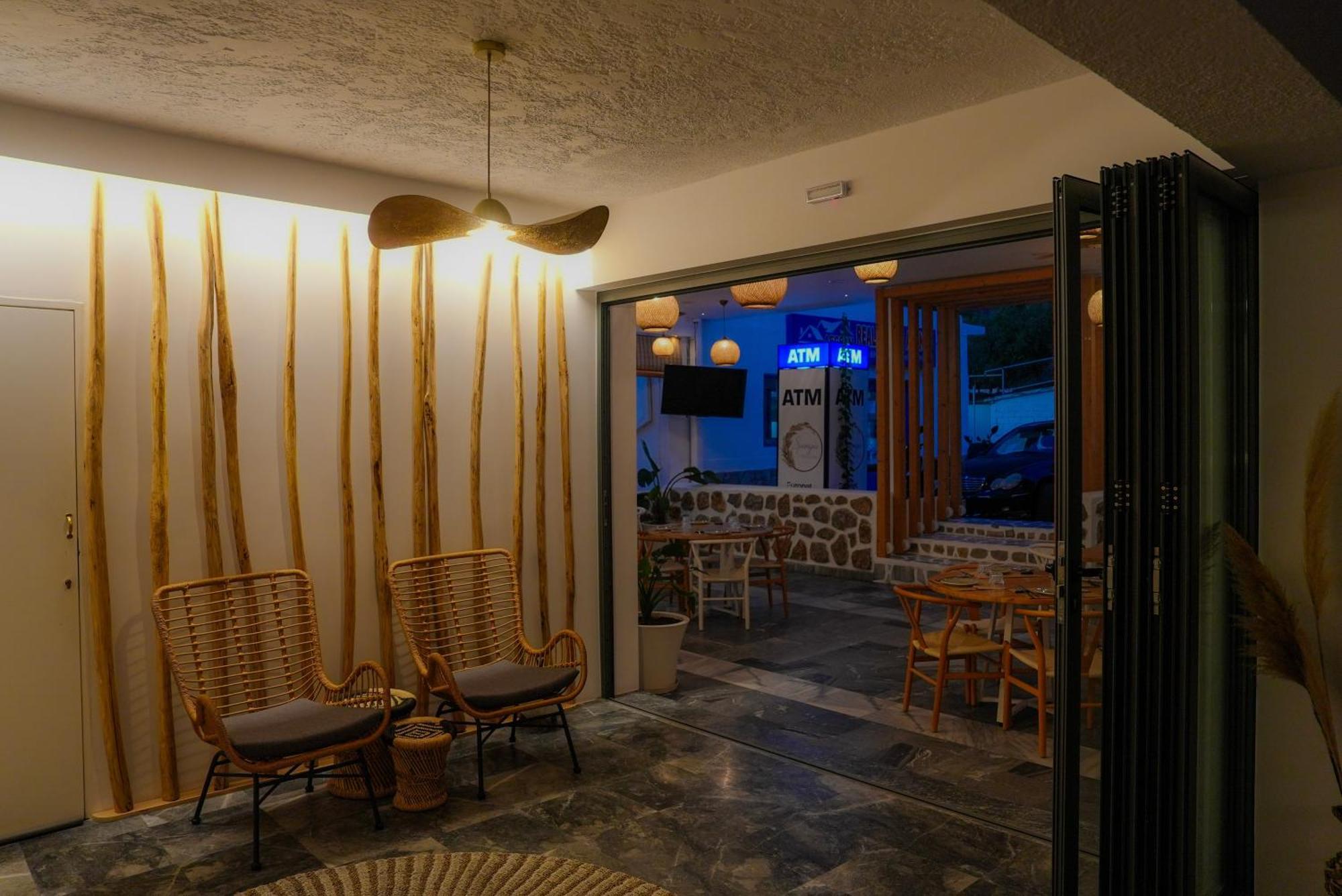 Spongia Hotel Suites & Spa Myrties Esterno foto