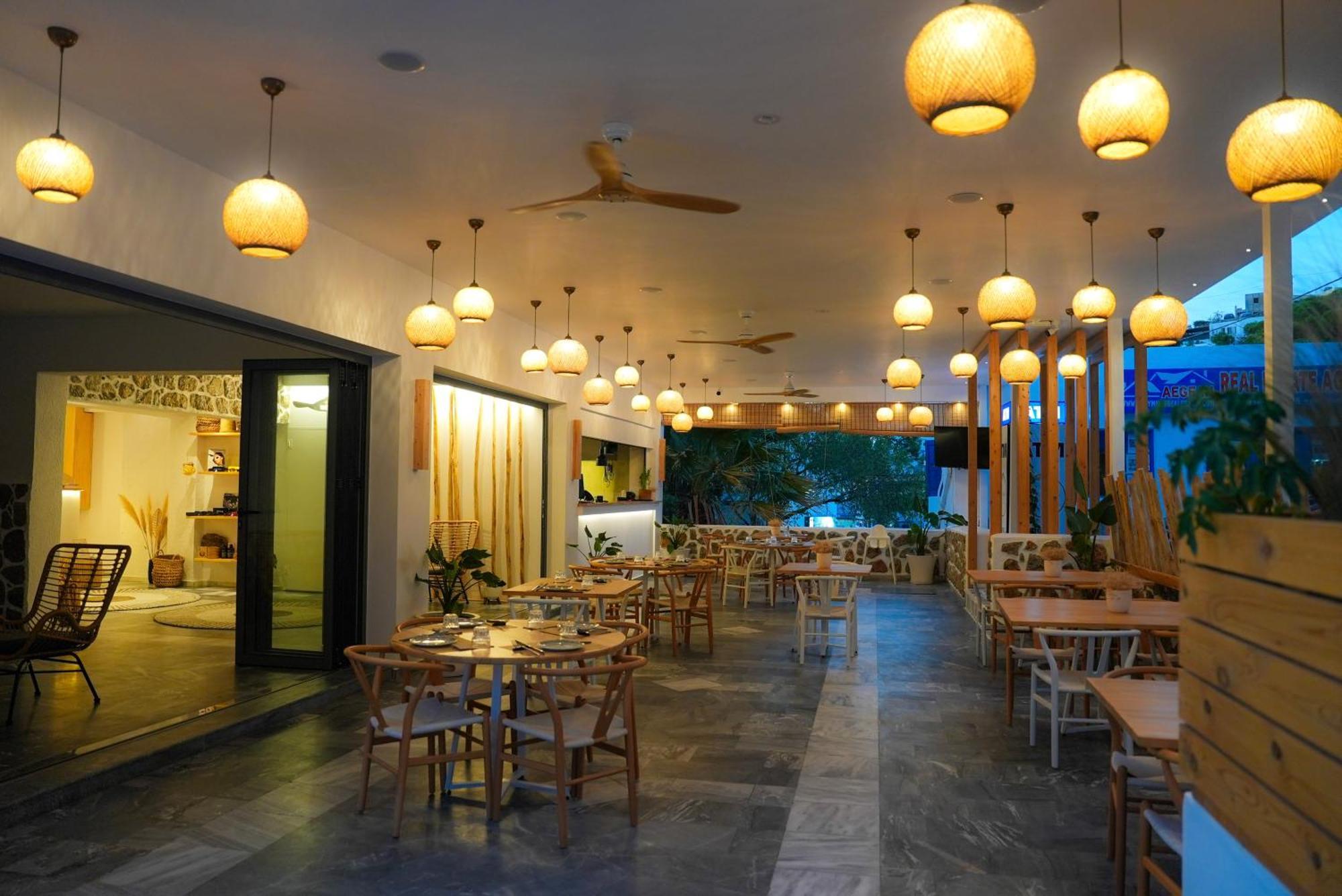 Spongia Hotel Suites & Spa Myrties Esterno foto