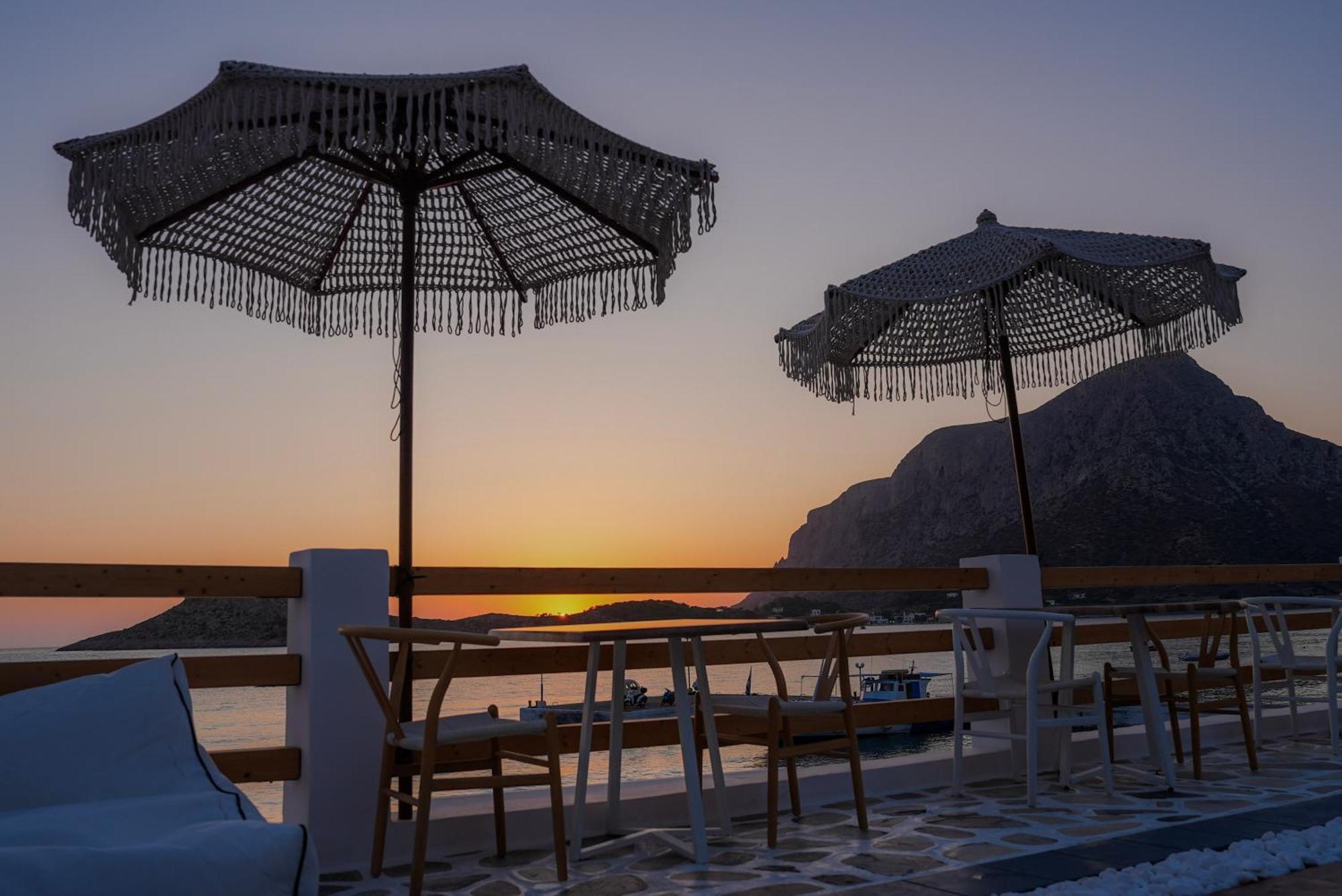 Spongia Hotel Suites & Spa Myrties Esterno foto