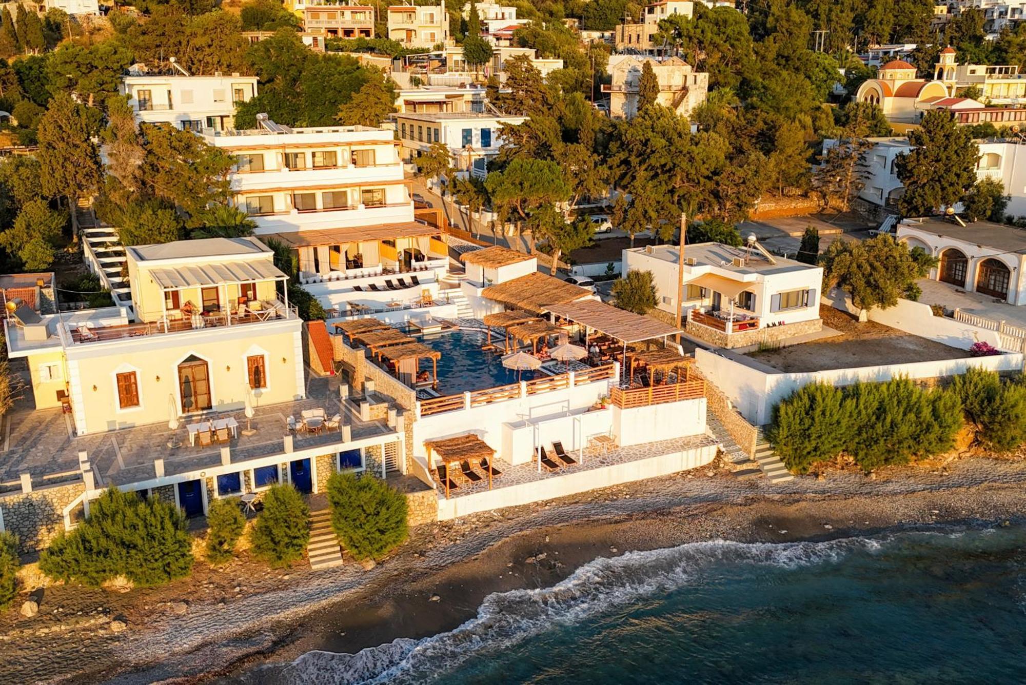Spongia Hotel Suites & Spa Myrties Esterno foto