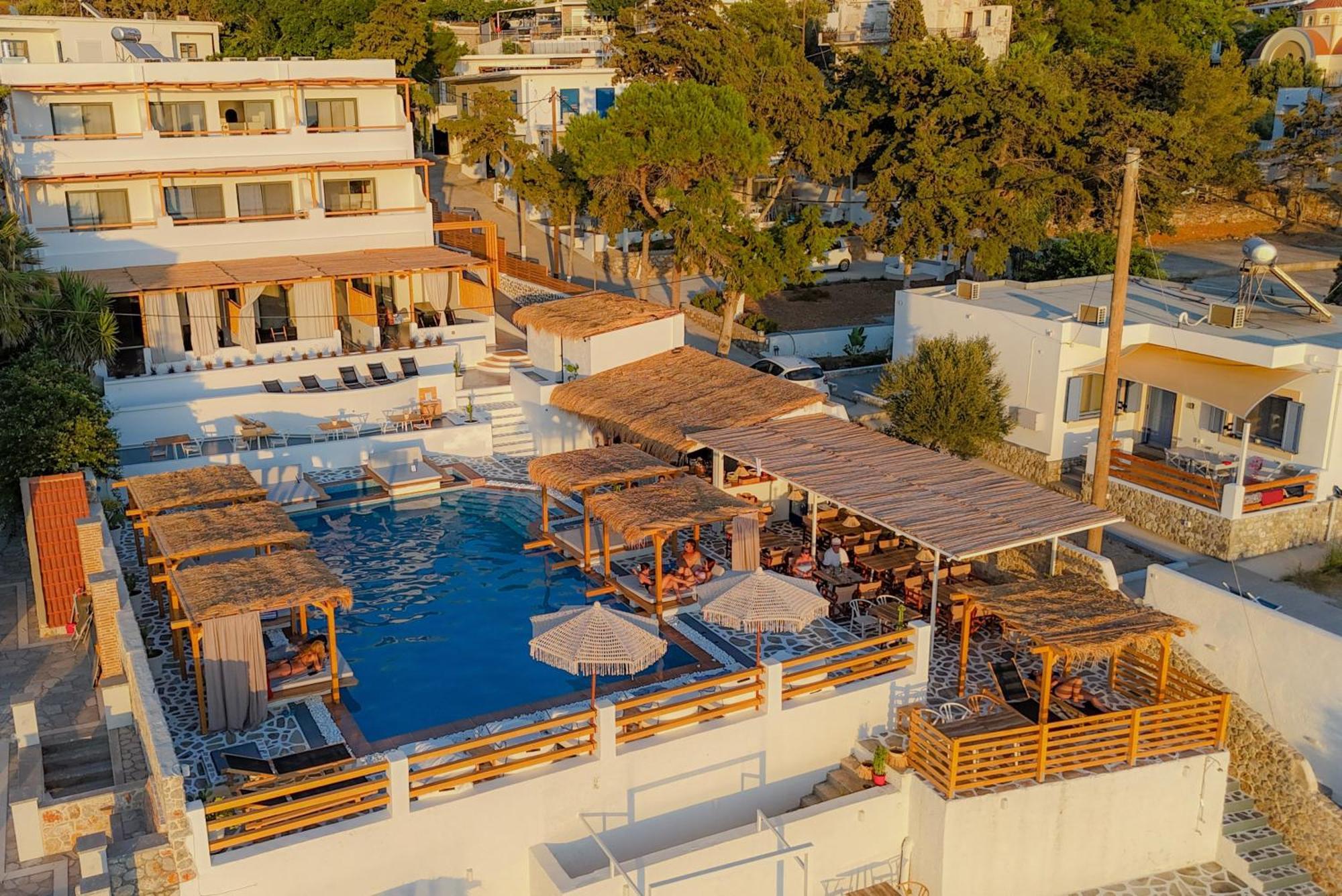 Spongia Hotel Suites & Spa Myrties Esterno foto