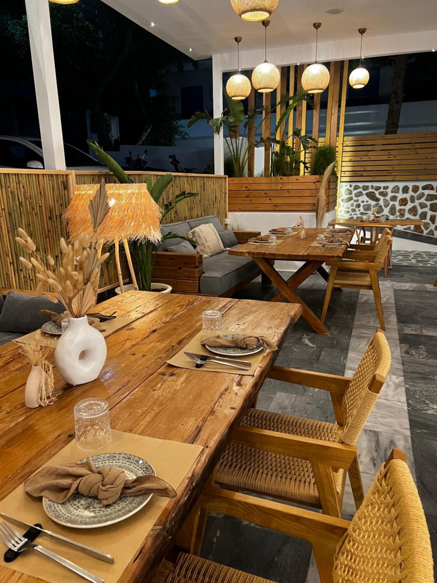Spongia Hotel Suites & Spa Myrties Esterno foto