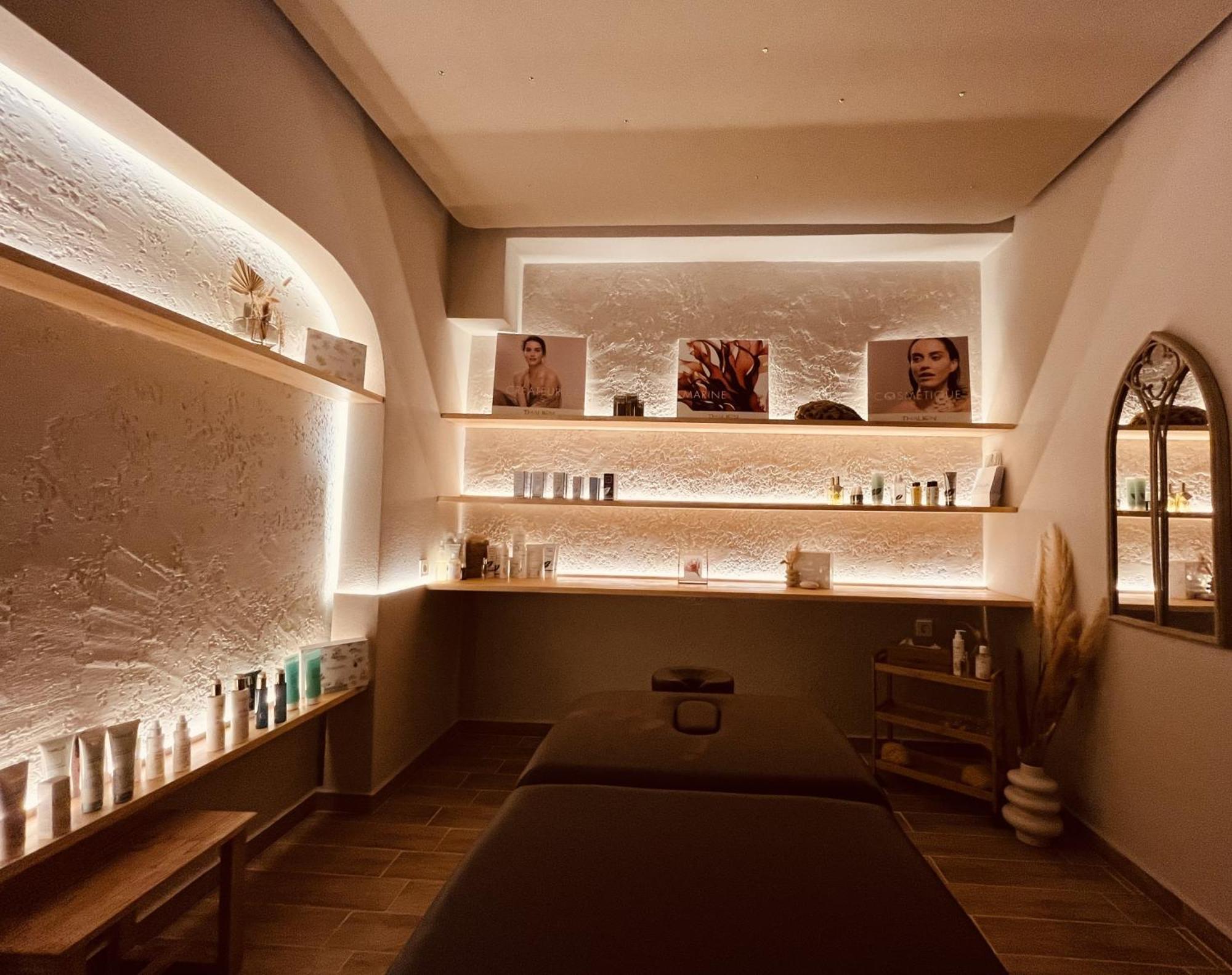 Spongia Hotel Suites & Spa Myrties Esterno foto